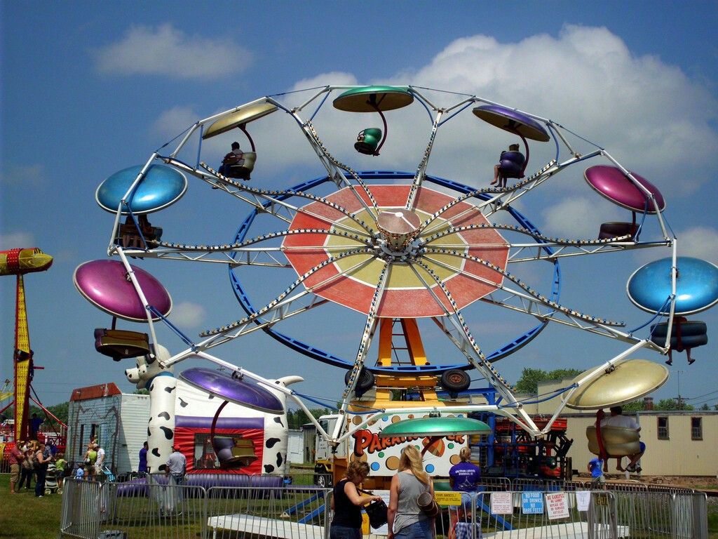 Paratrooper Ride