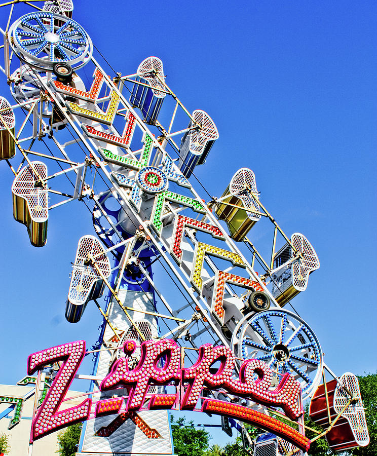Zipper Carnival Ride
